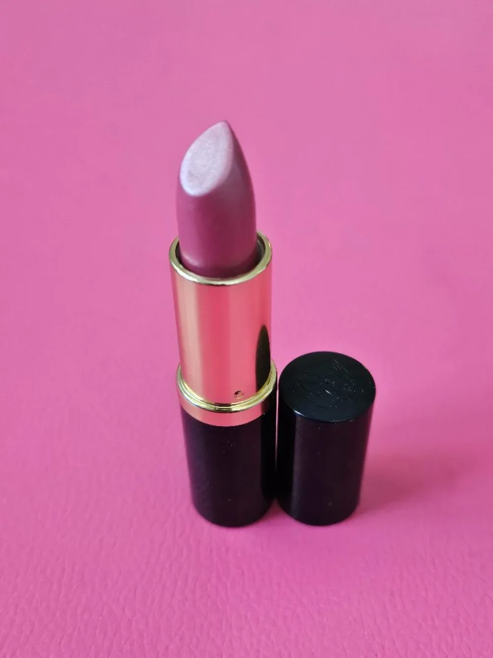 Estée Lauder Pure Color Long Lasting Lipstick #61 Pink Parfait Shimmer